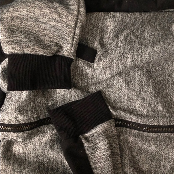 Sweater - Picture 3 of 3